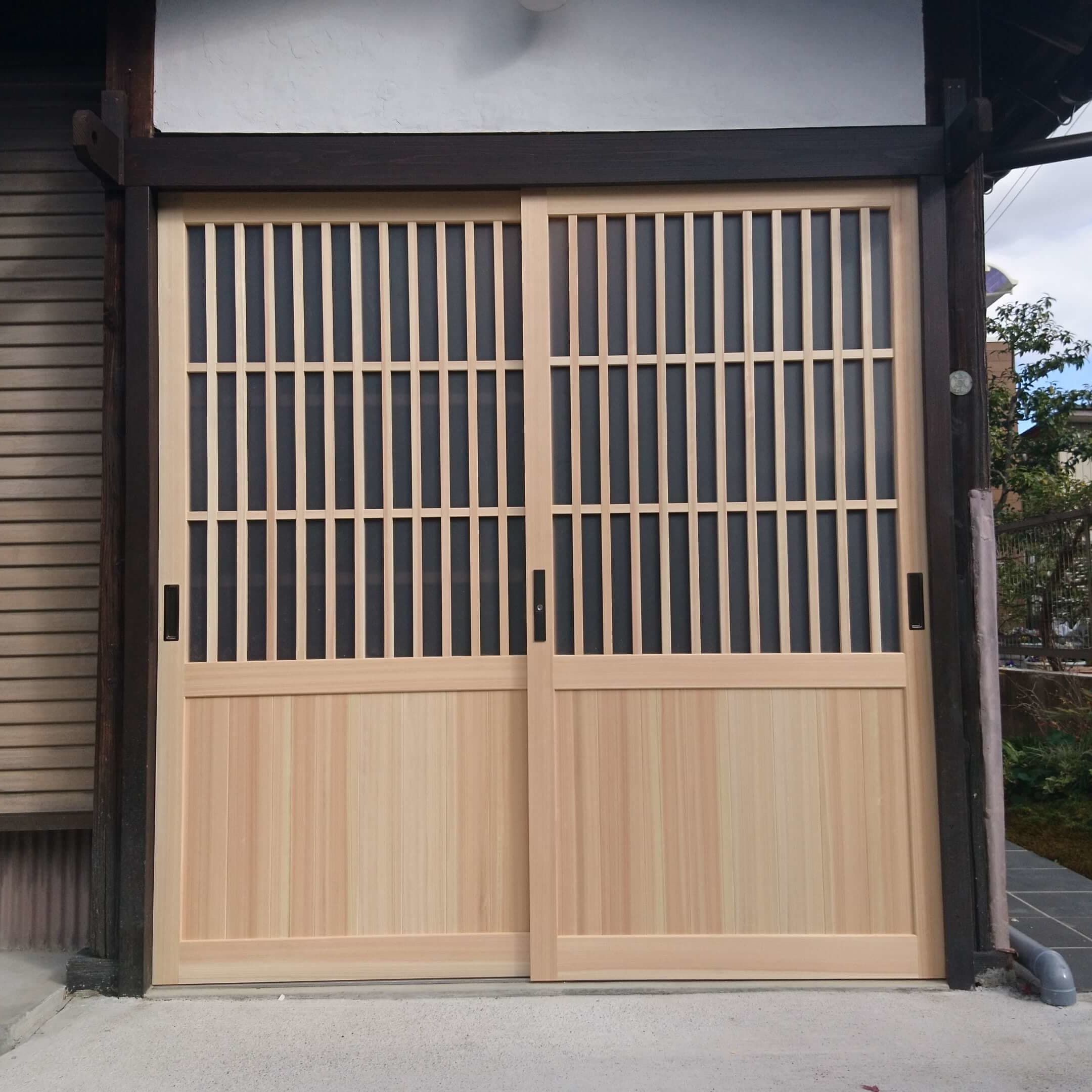 玄関扉の新調 碧南市 | 玄関扉の新調なら建具修理の窓口碧南市